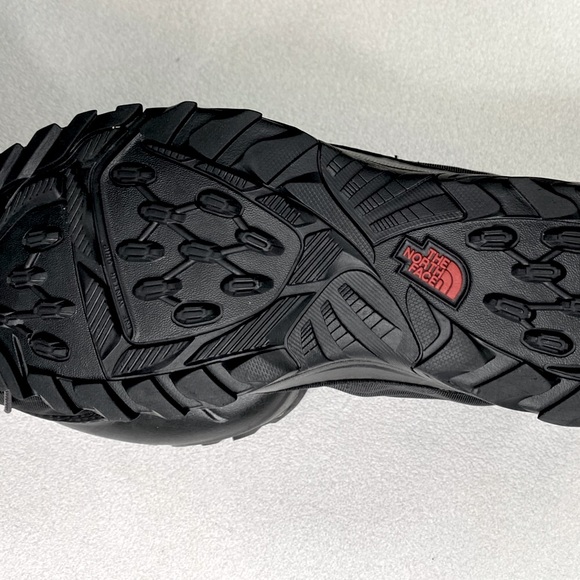 THE NORTH FACE Men's Tsumoru Waterproof Insulated Snow Boots Size (13) - Picture 5 of 8